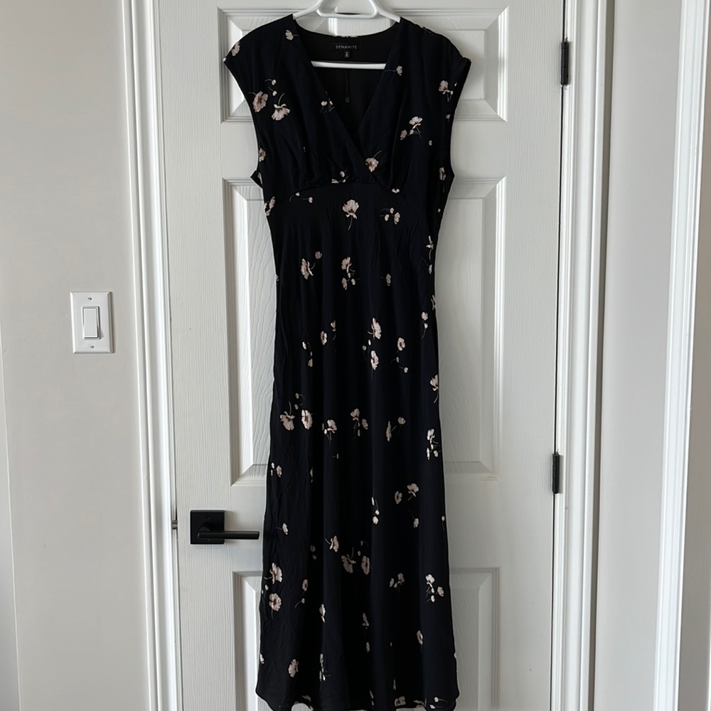 Dynamite Floral Dress